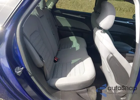 2016 Ford Fusion S z USA, uszkodzony, nr VIN 3FA6P0G76GR262100